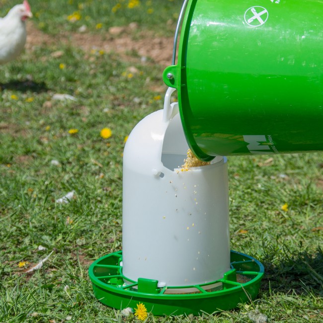 Ταΐστρα Πουλερικών 